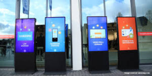 digital signage 2