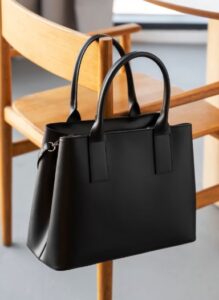 Black Tote Handbags