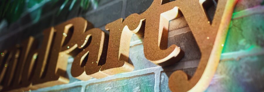 3D Signage with Light